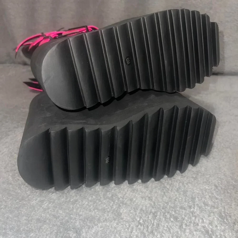 Dolls-kill Women's Pink Boots